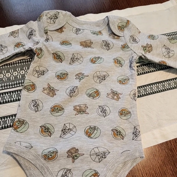 NWT Star Wars Baby Yoda Bodysuits - Picture 3 of 5